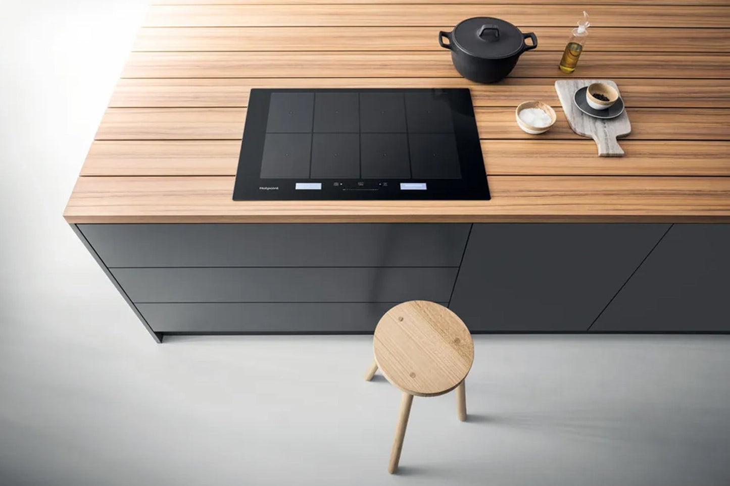 Hotpoint 77cm Built-in Induction Hob | ACP778C/BA