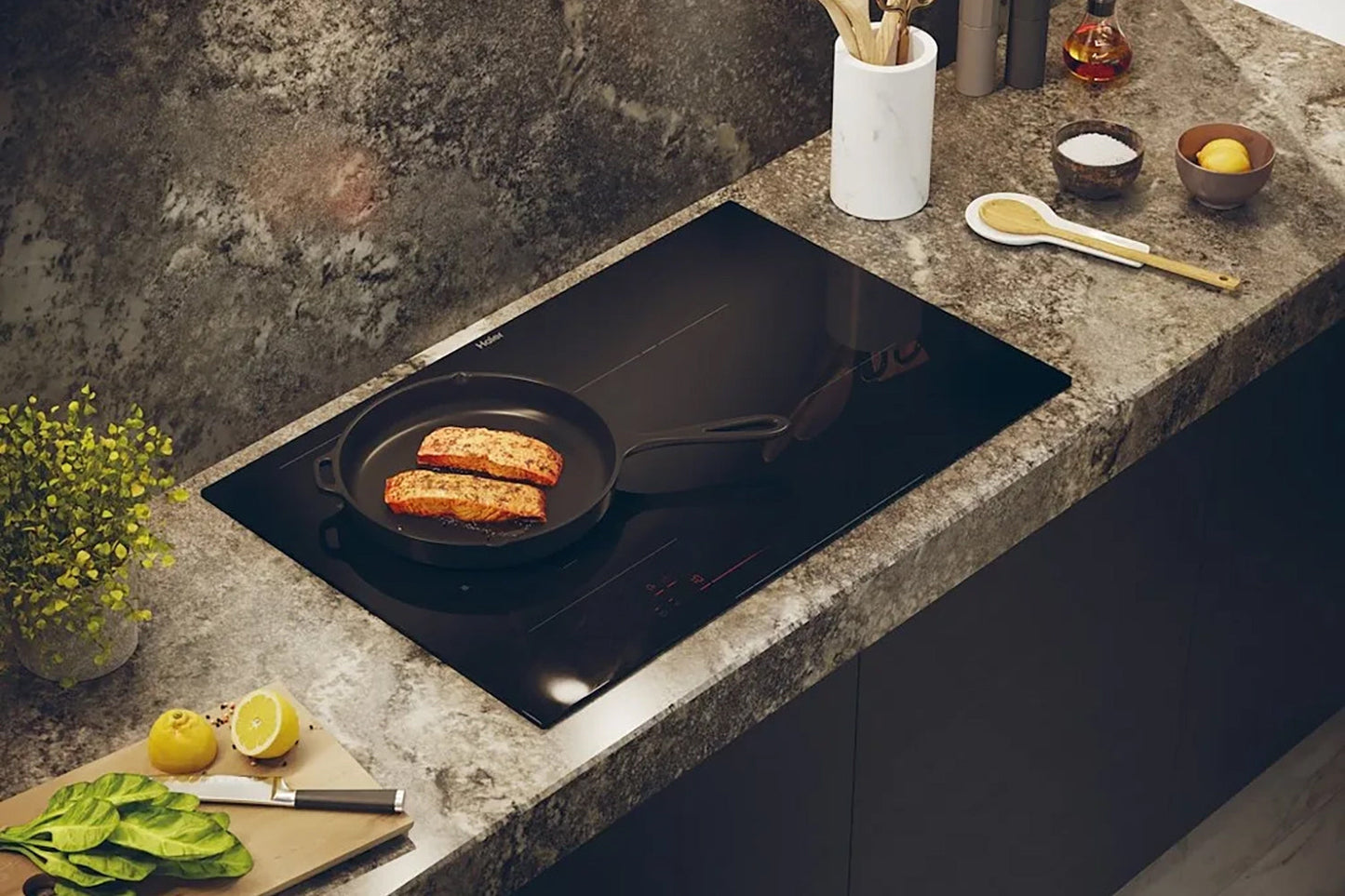 Haier Series 4 Induction Hob | HAMTB86IRCS | Black