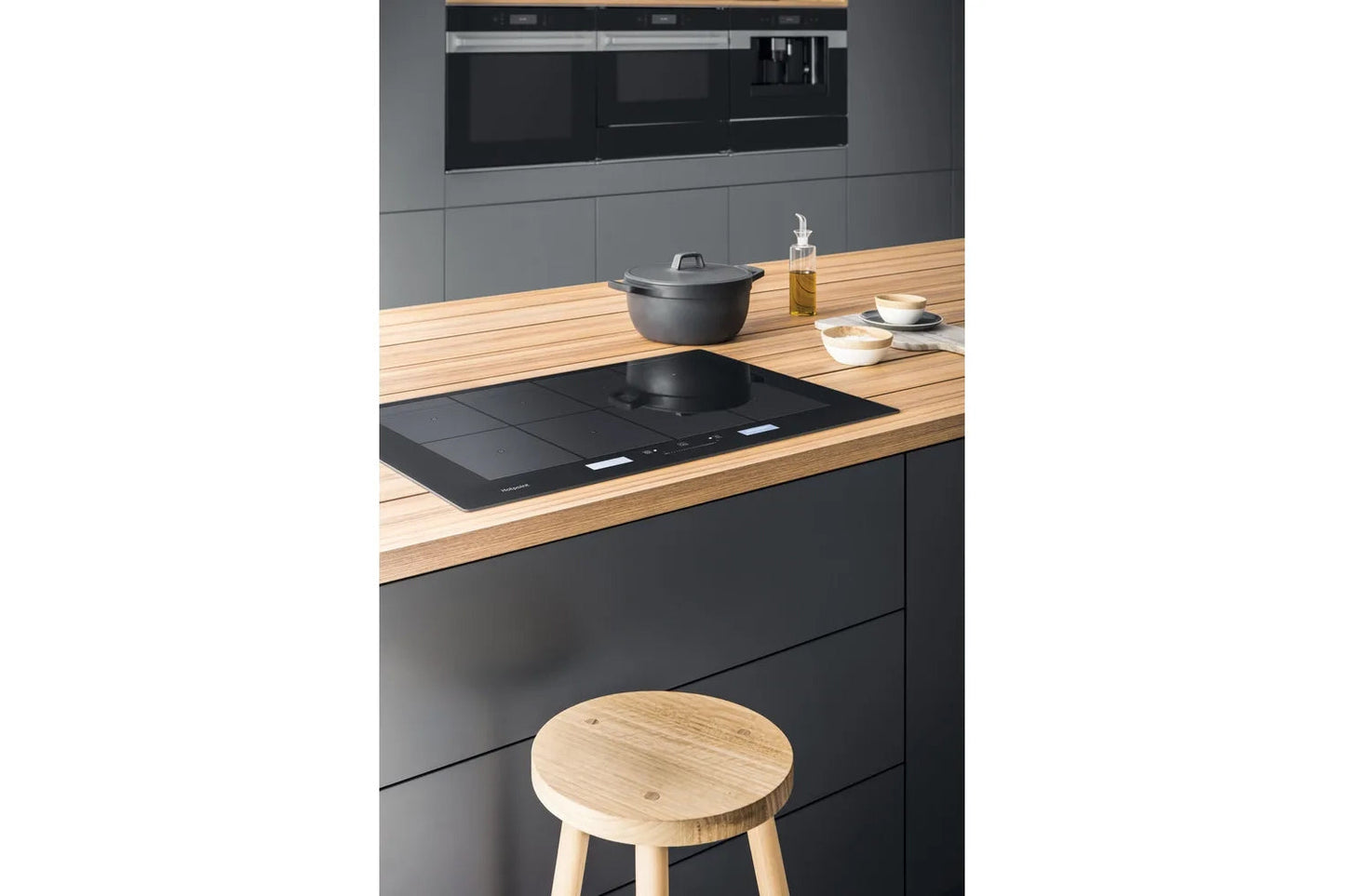 Hotpoint 77cm Built-in Induction Hob | ACP778C/BA