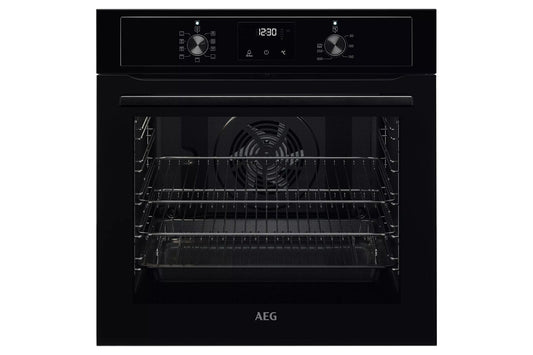 AEG 3000 Series Built-in Aqua Clean Oven | BEX335011B