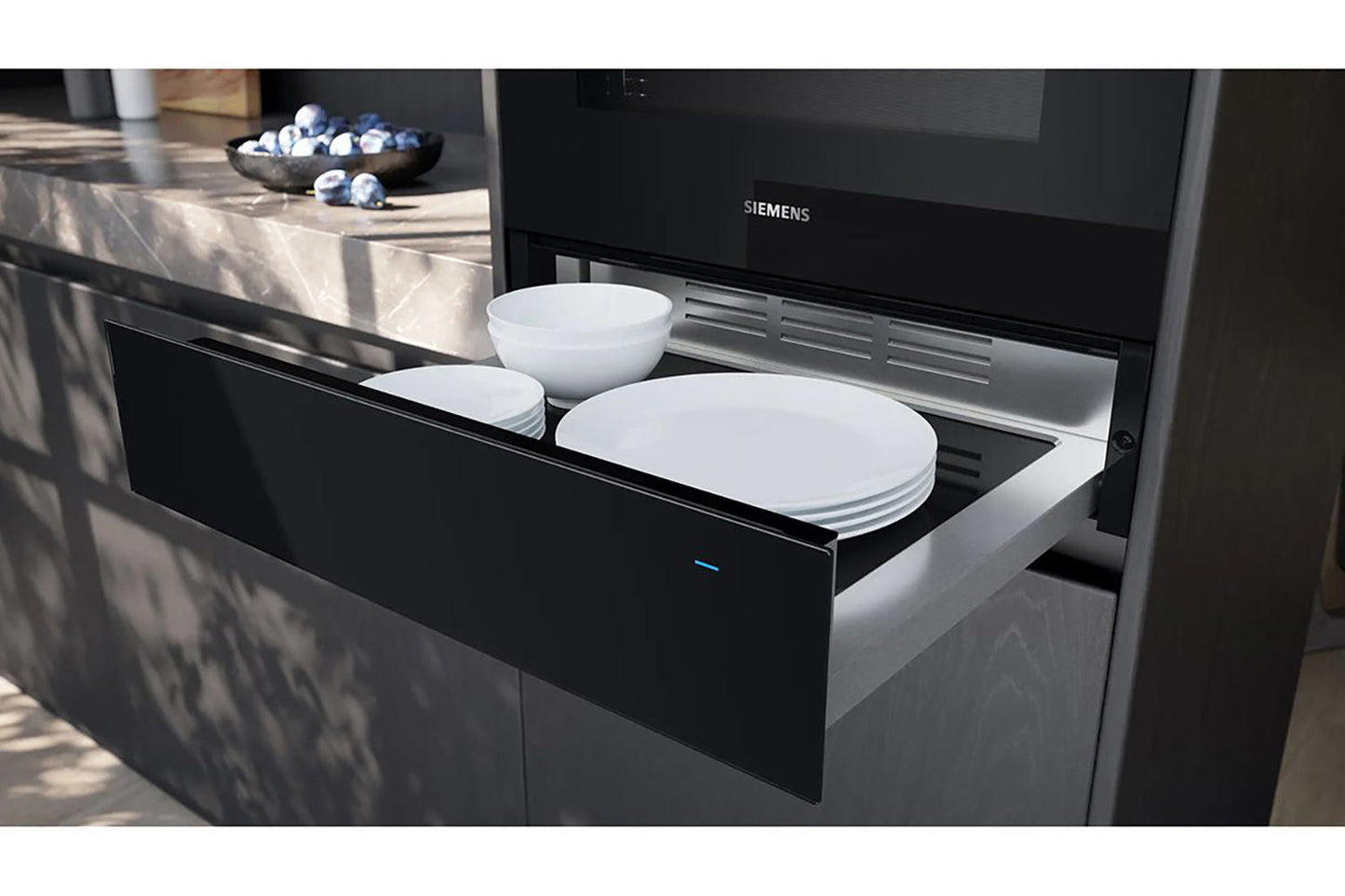 Siemens iQ700 Built-in Warming Drawer | BI710C1B1B