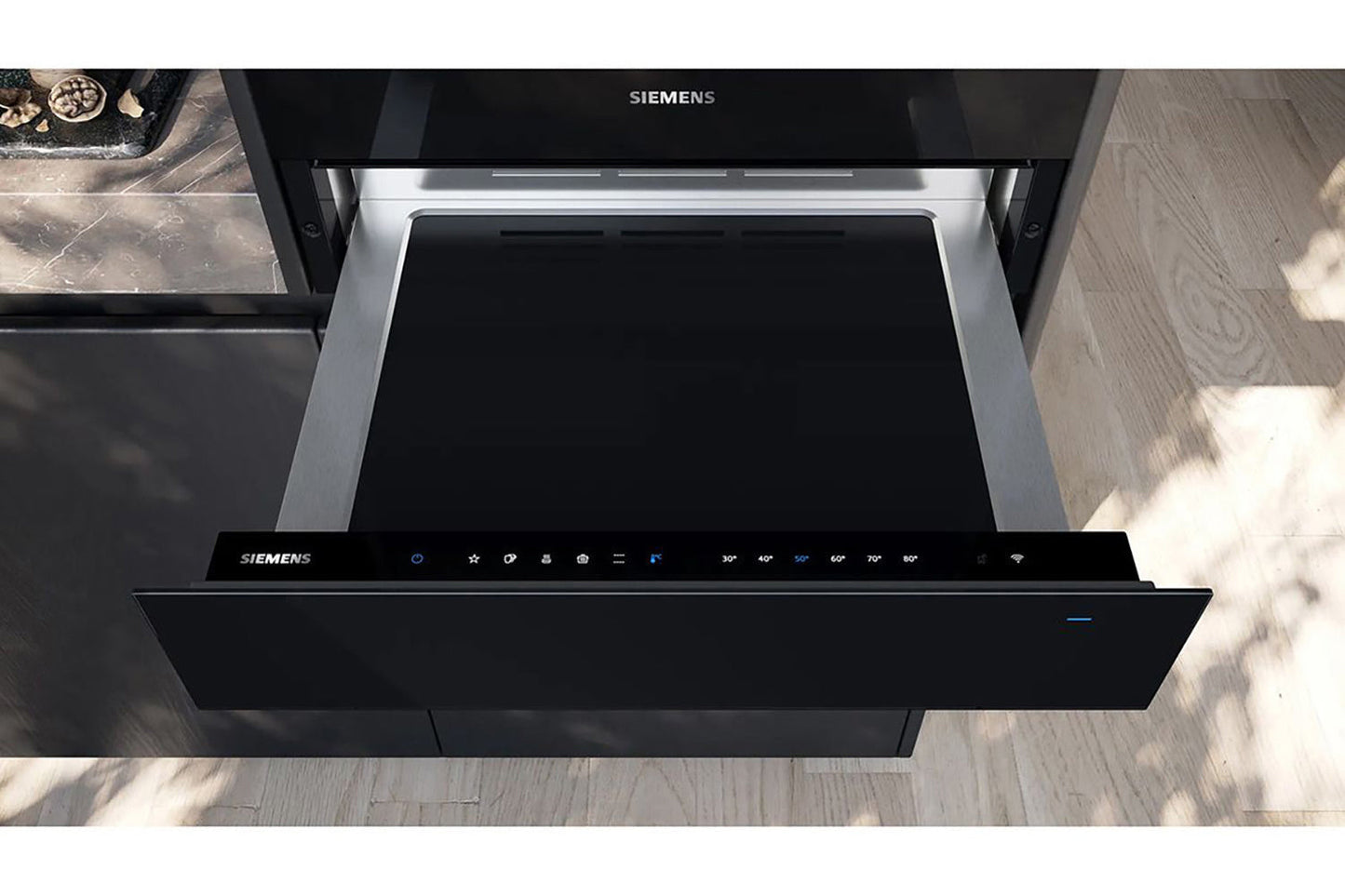 Siemens iQ700 Built-in Warming Drawer | BI710C1B1B