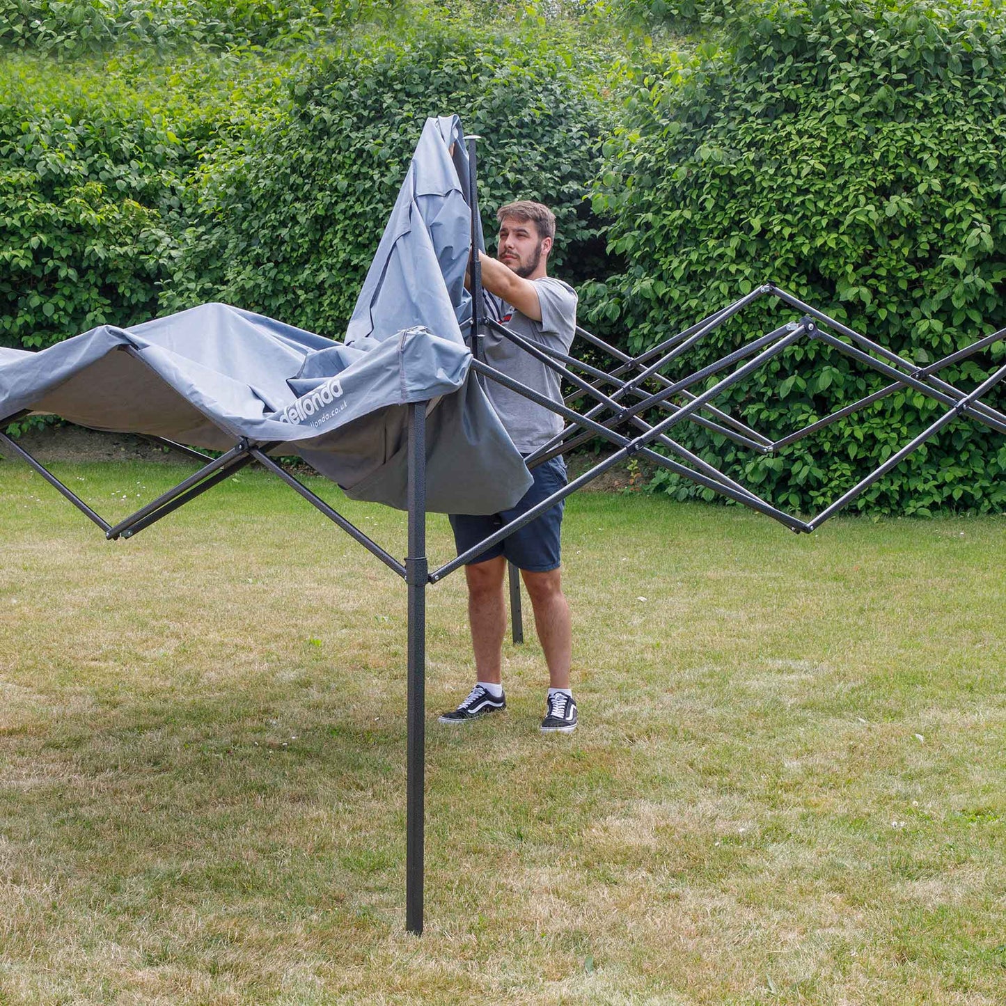 Premium 3x3m Pop-Up Gazebo & Side Walls, Water Resistant with Carry Bag, Rope, Stakes & Weight Bags - Grey - DG167