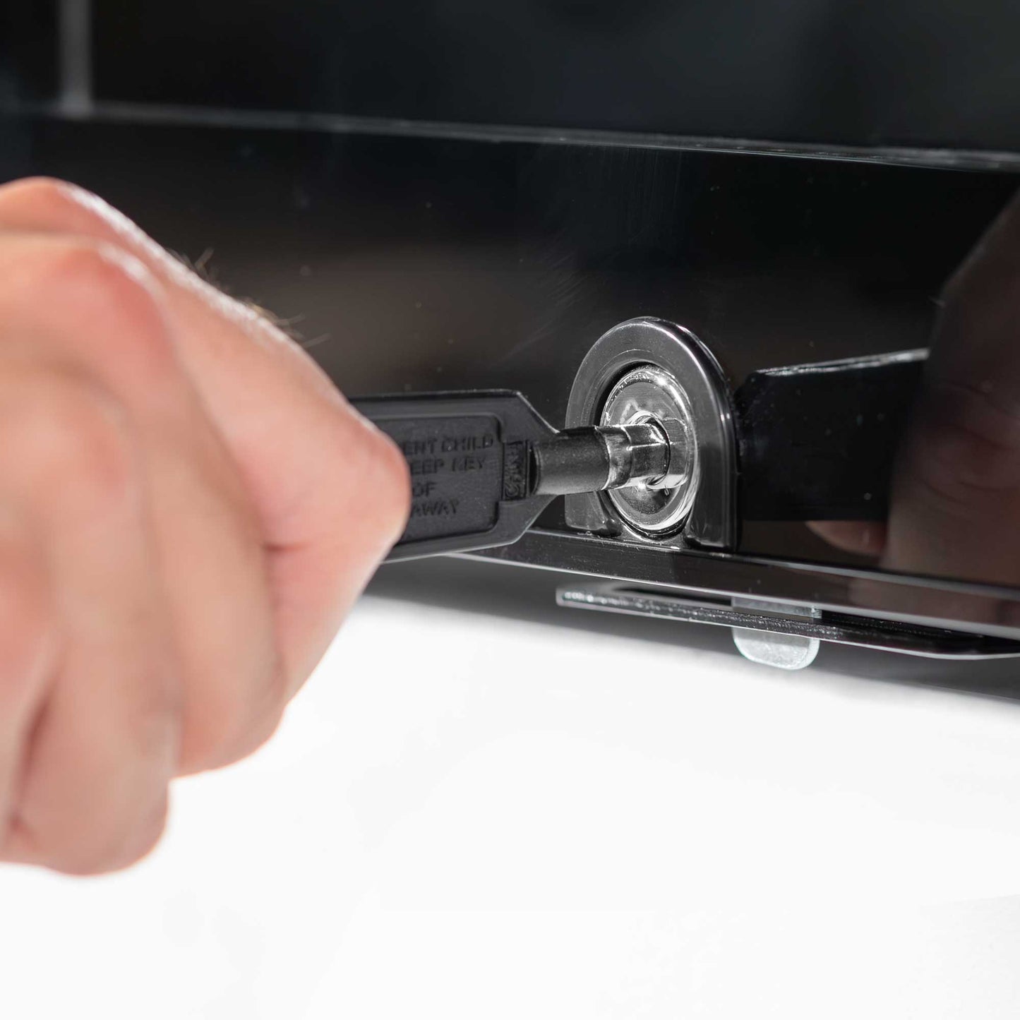 Baridi 50L Mini Drinks & Beer Fridge/Wine Cooler with LED Light, Black - DH12