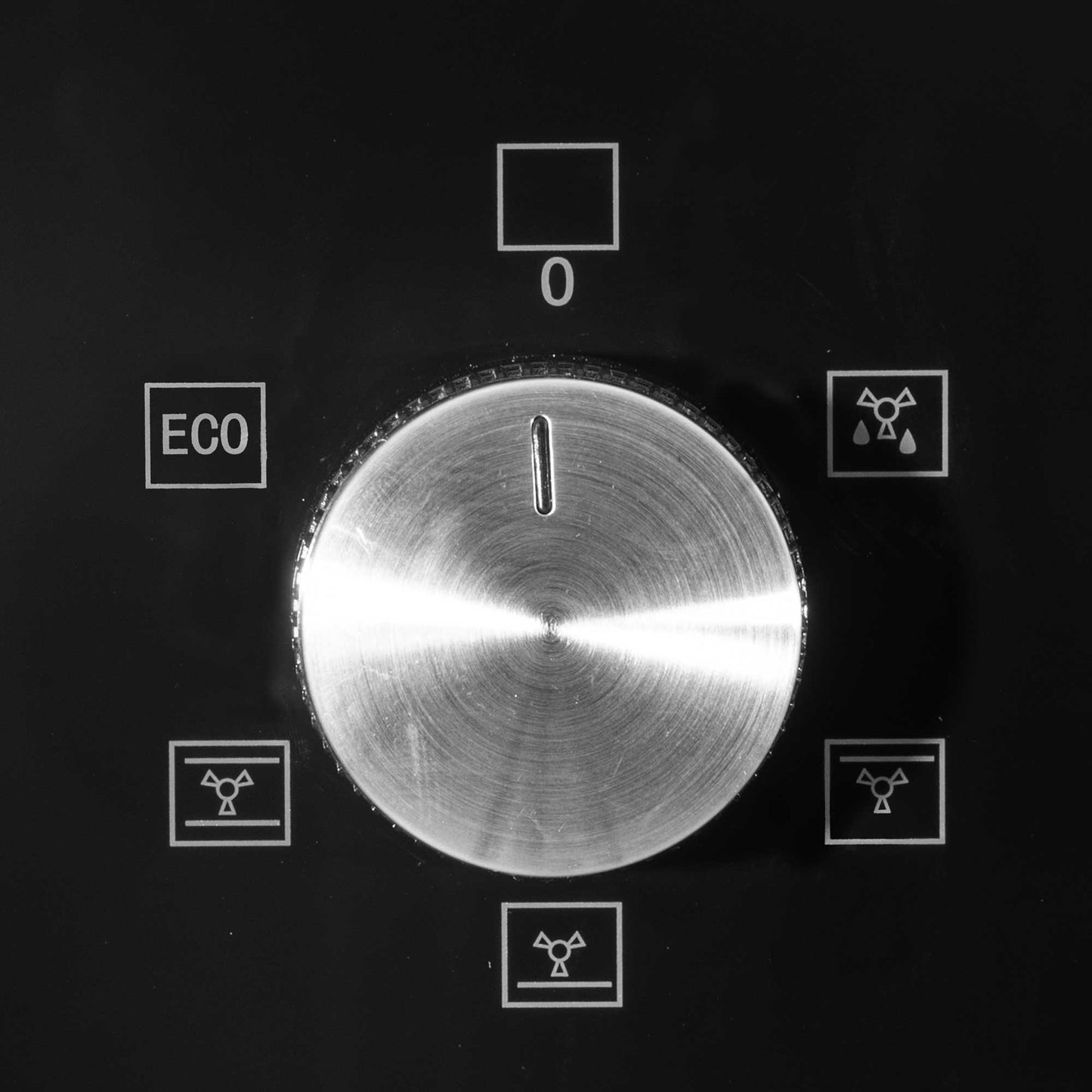 Baridi 4 Zone Ceramic Hob, 5 Function Fan-Assisted Oven & Angled Cooker Hood Bundle - DH186