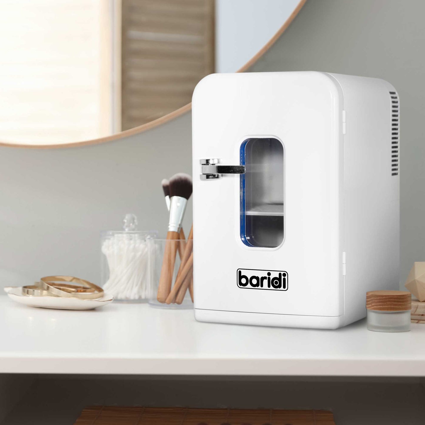 Baridi 15L Mini Fridge Cooler, 12V/230V, For Makeup, Cars, Bedrooms, Camping, White - DH94