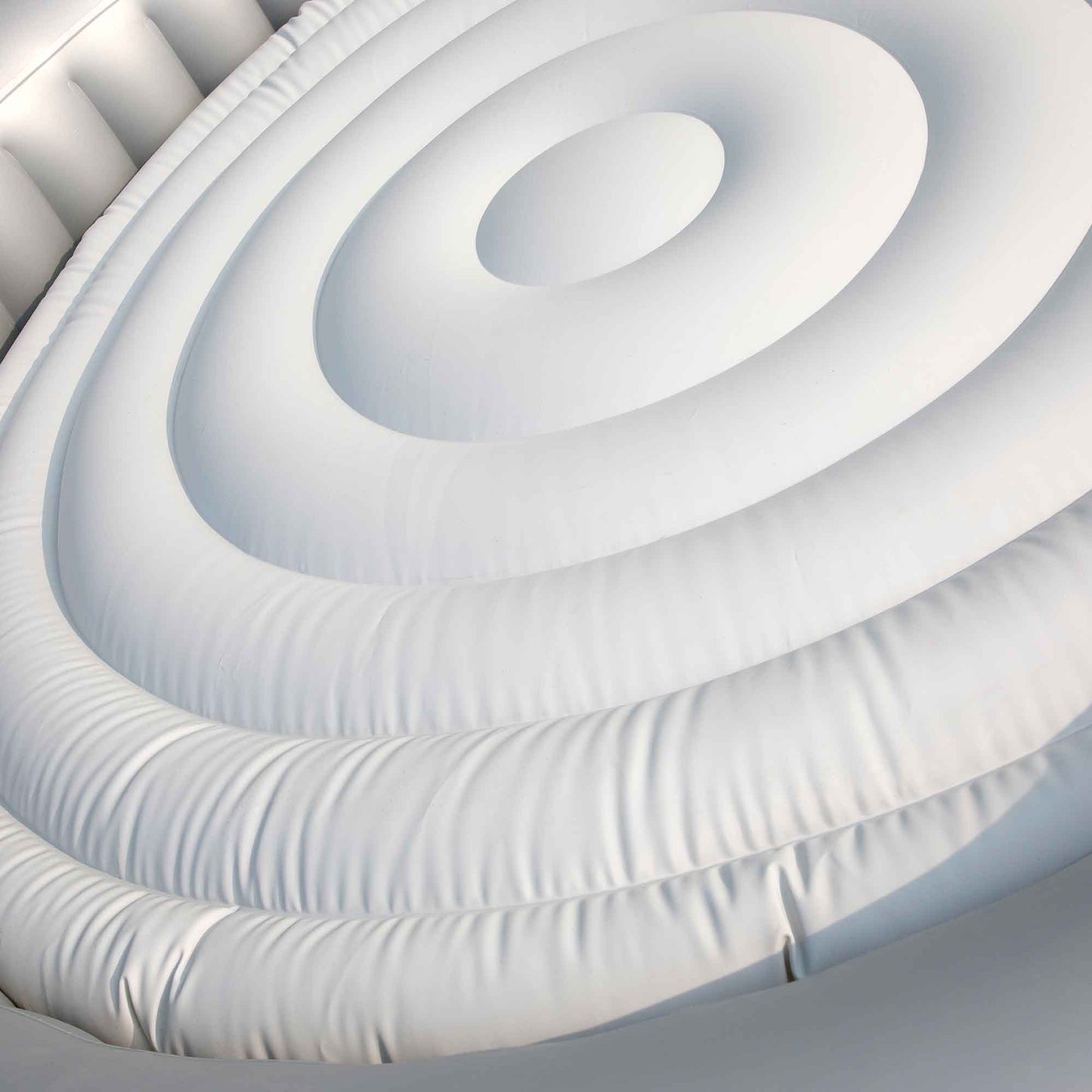 4-6 Person Inflatable Hot Tub Spa Starter Kit with Smart Pump - Rattan Effect - DL101