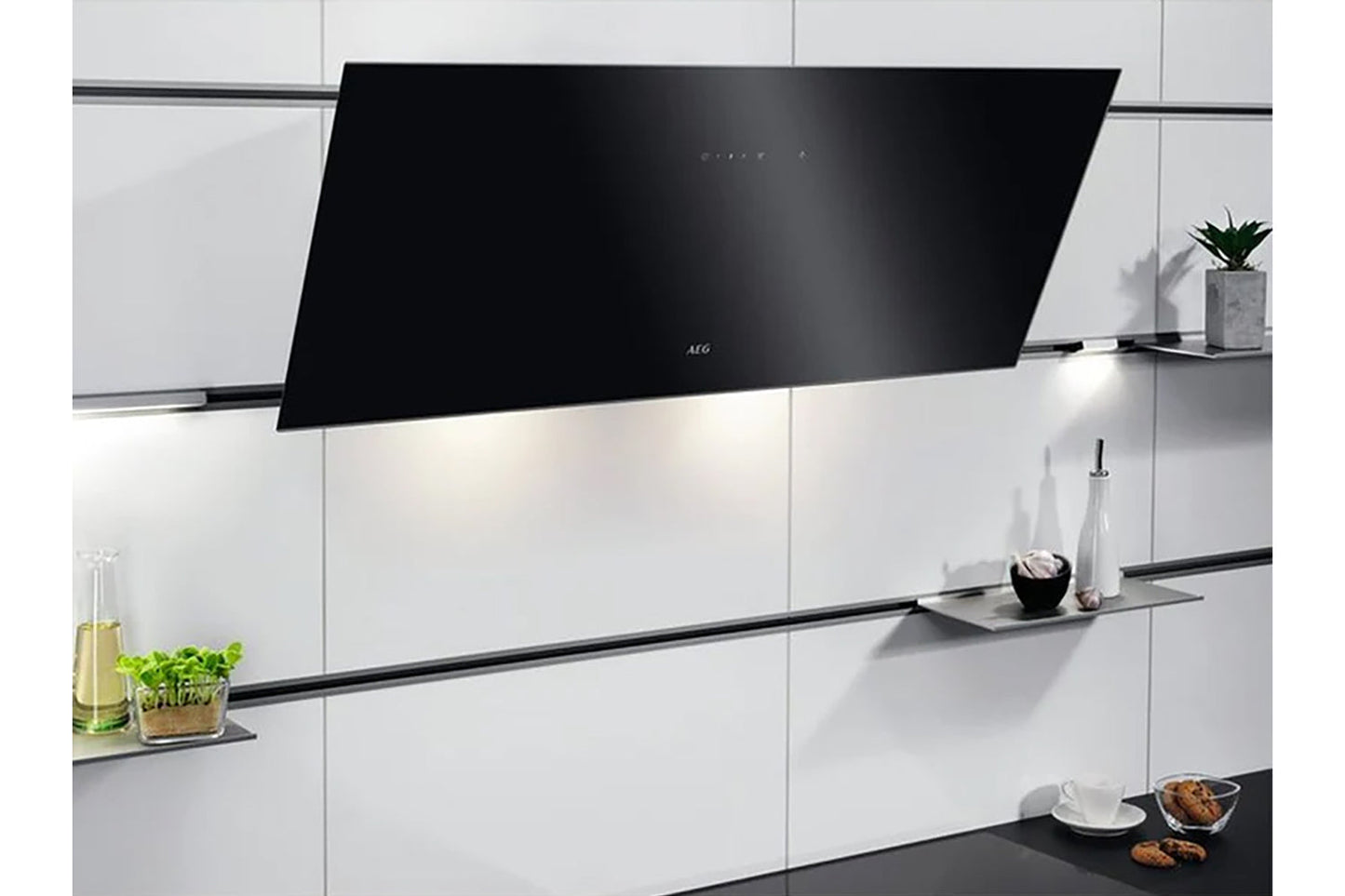 AEG 6000 Series 90cm Hob2Hood Chimney Cooker Hood | DVX5961HB