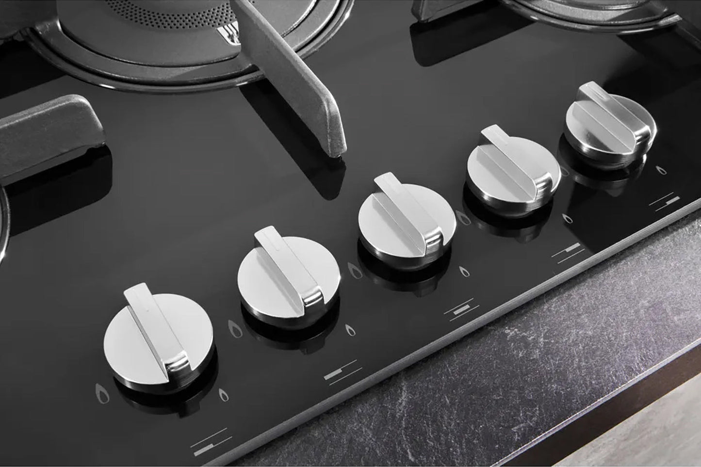 Hotpoint 75cm Built-in Gas Hob | FTGHG751D/H(BK) | Black