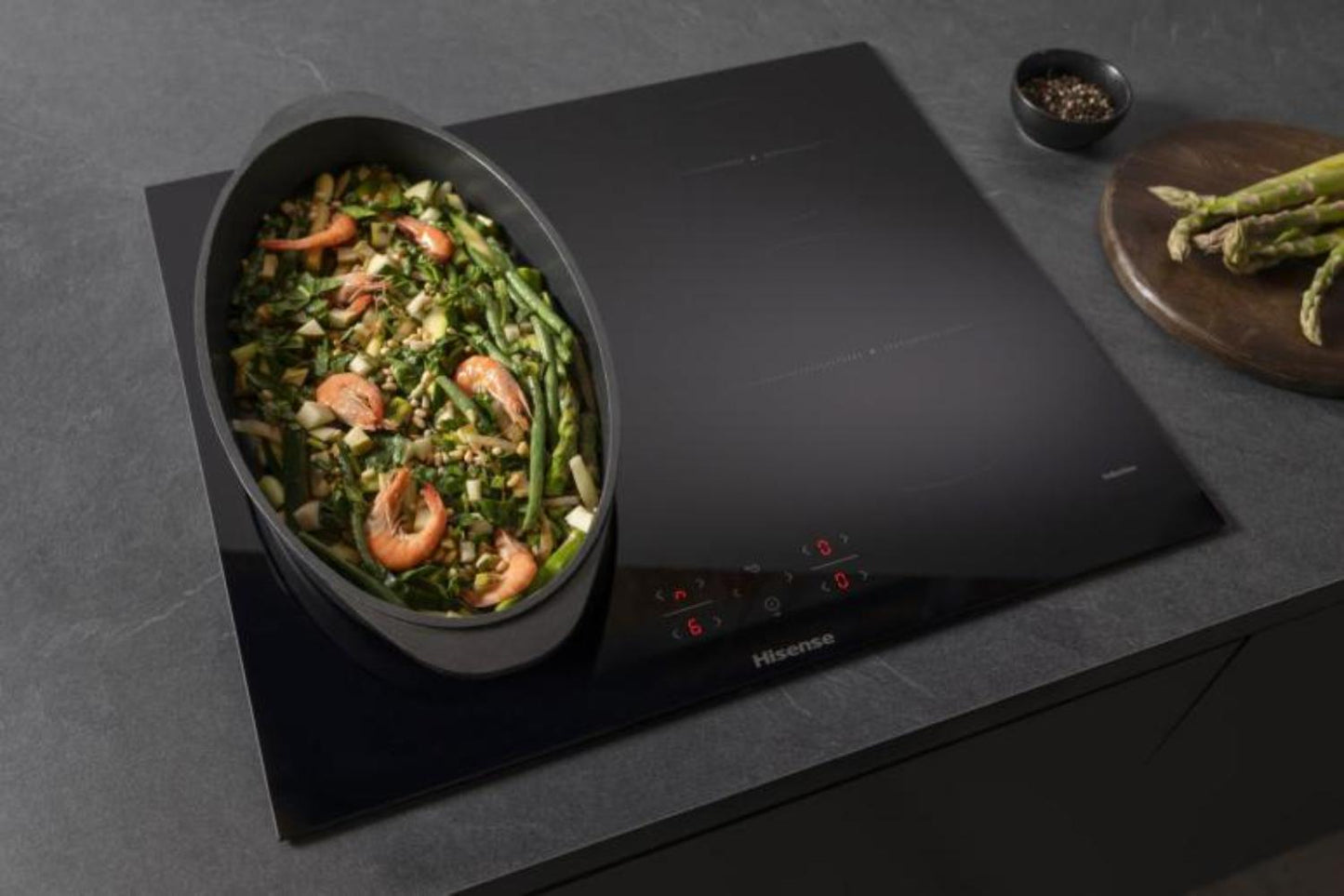Hisense 60cm Built-in Induction Hob | HI6421BSC