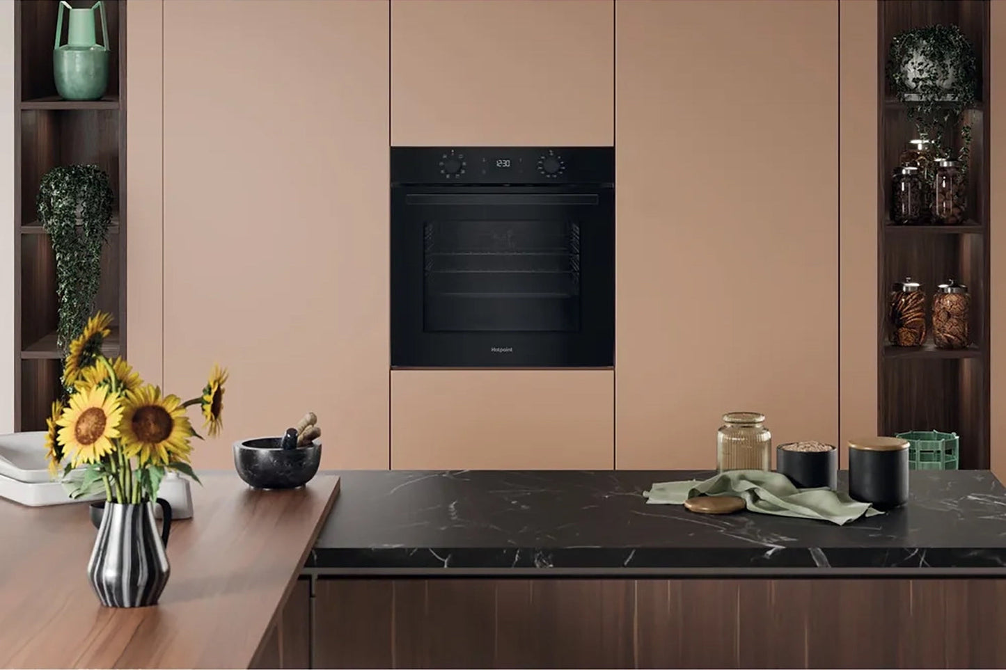 Hotpoint Class 2 Built-in Multiflow Single Electric Oven | HO455CBUK | Black