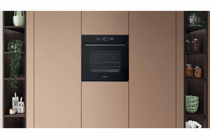 Hotpoint 73L Built-In Electric Fan Single Oven | HOI4S8PM0BUK | Black