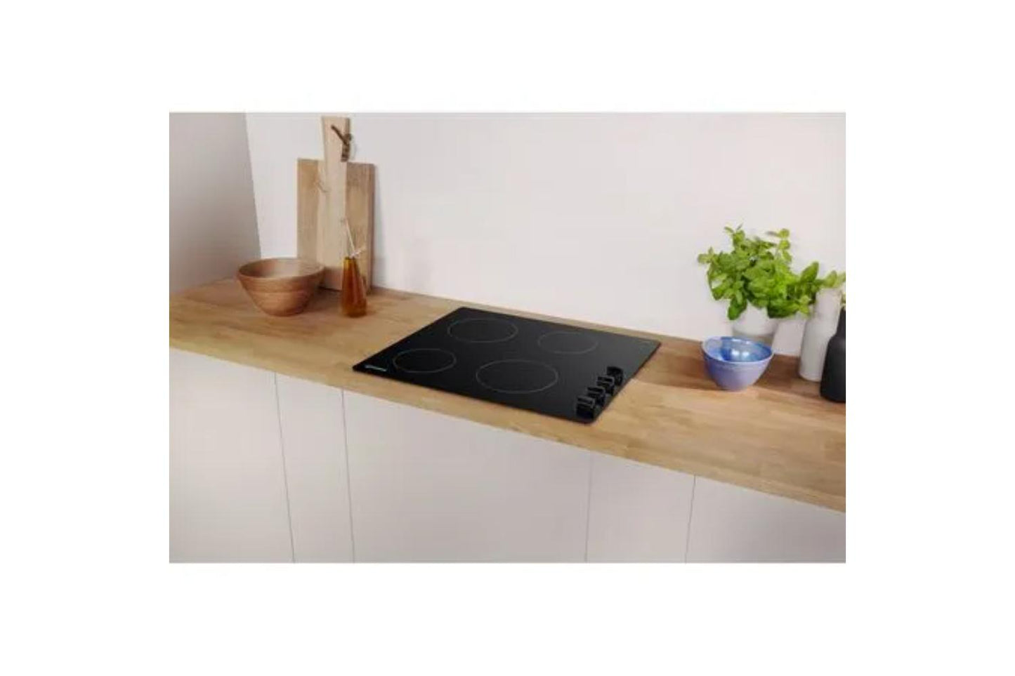 Indesit 58cm Built-in Ceramic Hob | RI860C