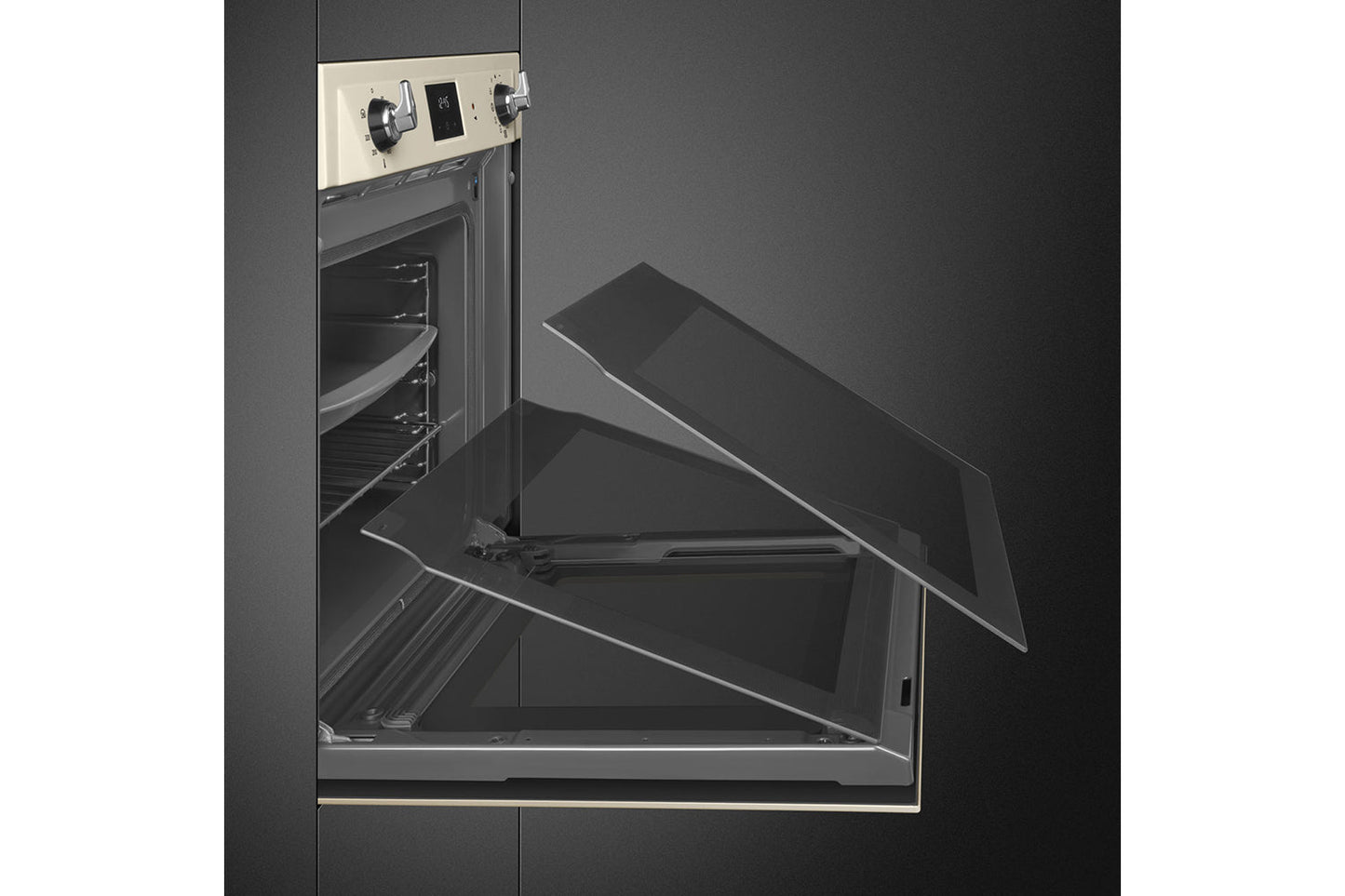 Smeg Victoria Built-in Single Oven | SOP6900TP | Cream